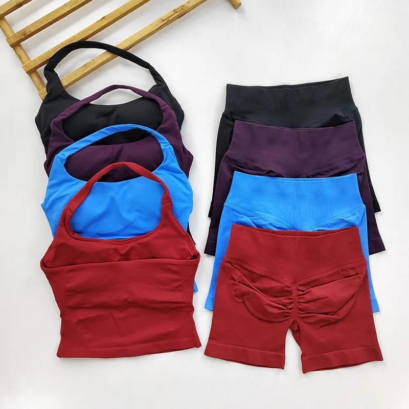 Seamless Halter Gym Set — Sculpting Top + High‑Waist Shorts