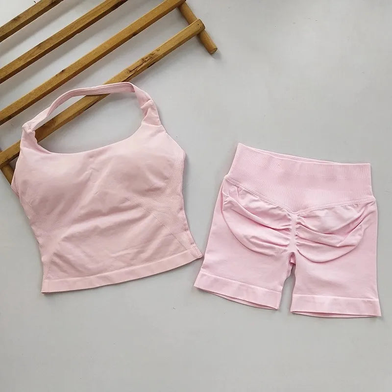 Seamless Halter Gym Set — Sculpting Top + High‑Waist Shorts